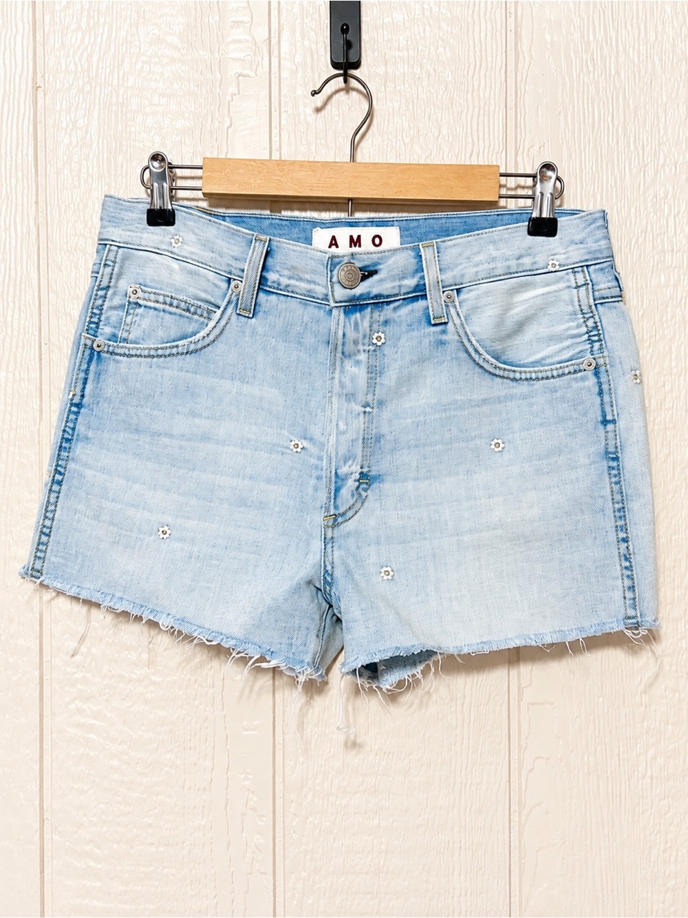 AMO Babe Floral Embroidered Denim Cutoff Shorts Light Wash 29